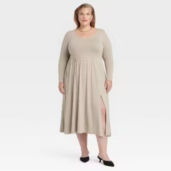 Long sleeve maxi dress NWOT XXLarge, Woman, plus size beige - Picture 1 of 7